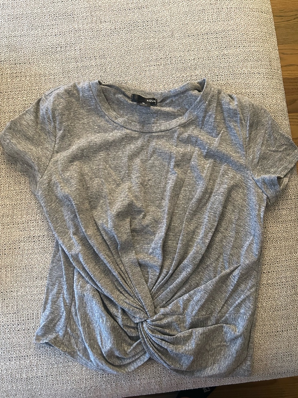 Bloomingdales Aqua Heather Gray Twist-Knot Short Sleeve Tee
